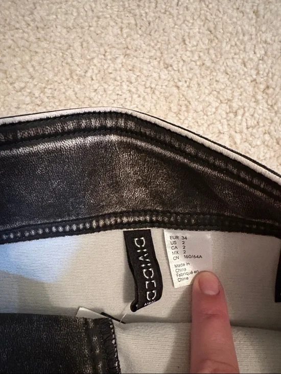 Divided Black Faux Leather Mini Skirt with Asymmetric Buckle - Picture 3 of 3